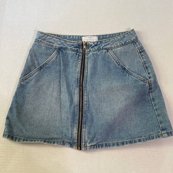 Kendall & Kylie Dresses & Skirts - Kendall & Kylie for PacSun Zip up Denim Skirt